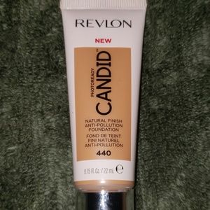 Revlon Photoready Candid Foundation